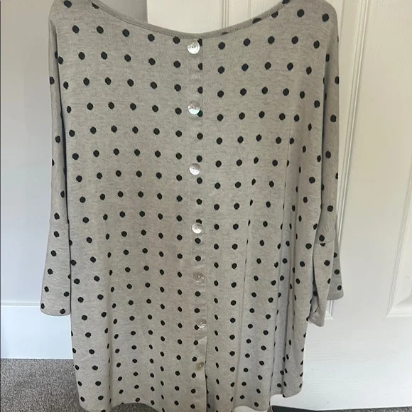 Gray Polka Dot Women's Top - Picture 2 of 5